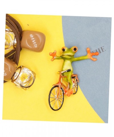 8 Pcs Frog Brooch Clothes Pin Enamel Pin Mochilas Para Mujeres Frog Pin Pin Backpack for Women Brooches 4x3.6CMx5pcs Assorted...