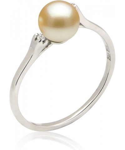 14K Gold With Center Pearl And Diamond Ring Size 7 Golden White Gold $60.00 Rings